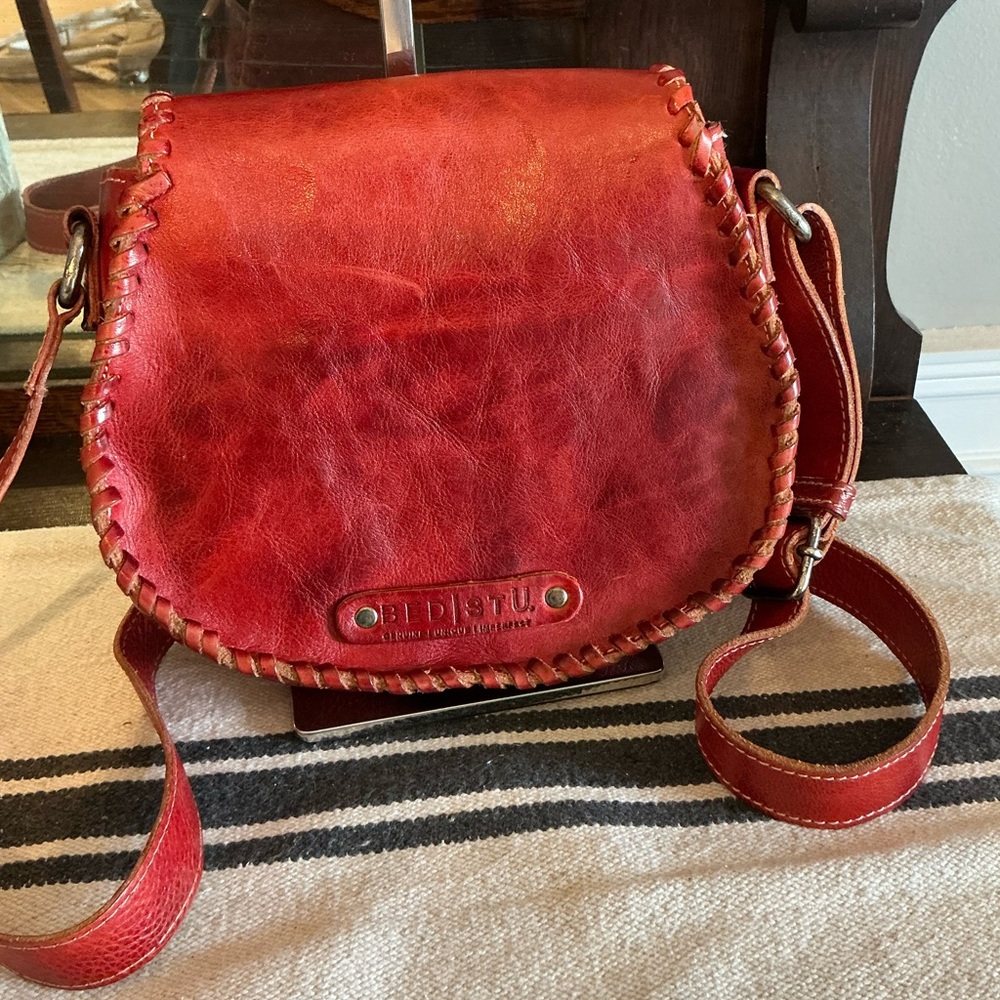 Bed Stu Leather Half Moon Crossbody Shoulder Bag Scarlet Red MSRP $245 - Picture 4 of 15